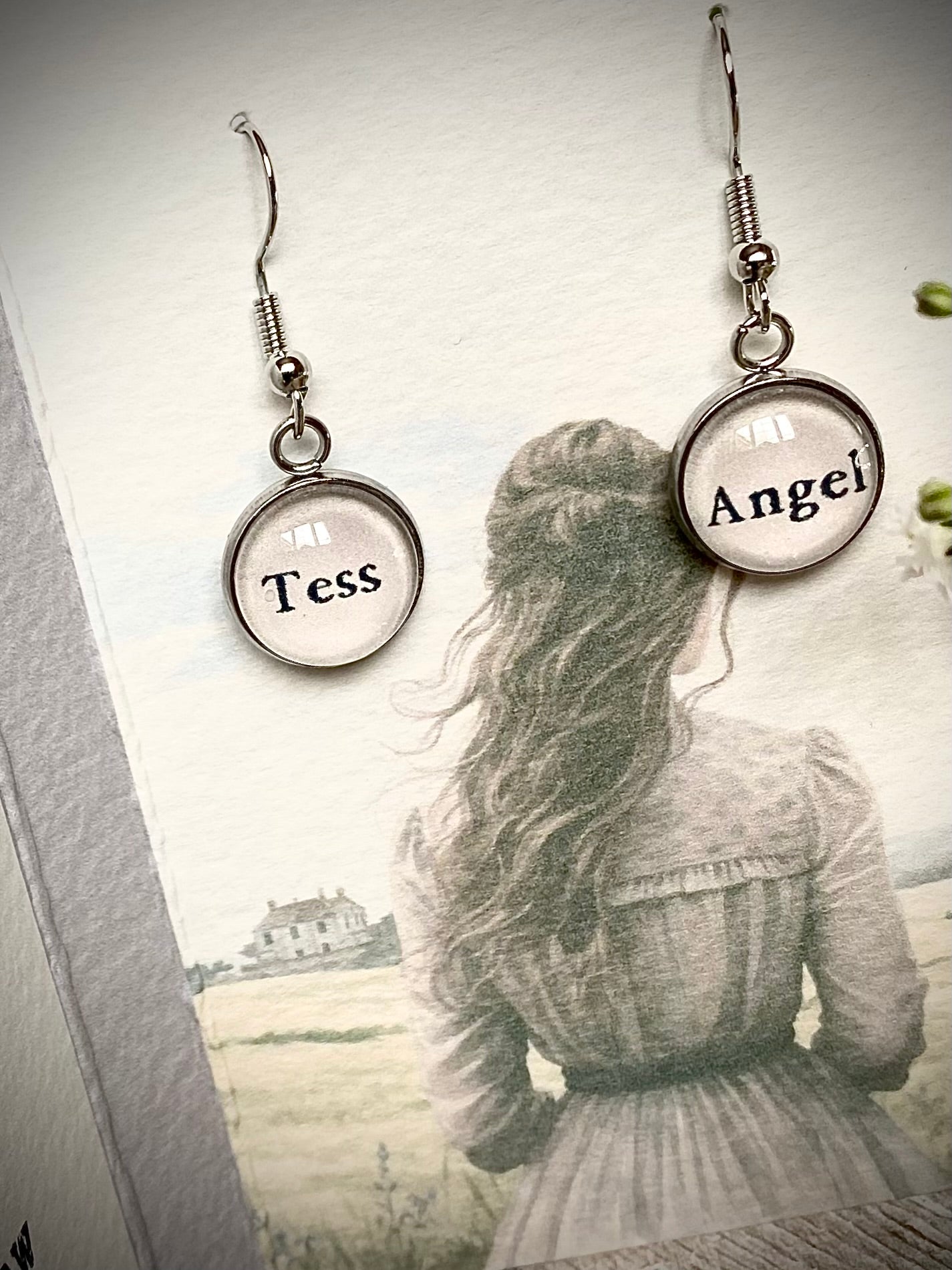 Literary Classic Earrings - Tess Of The D’Urbervilles, Thomas Hardy