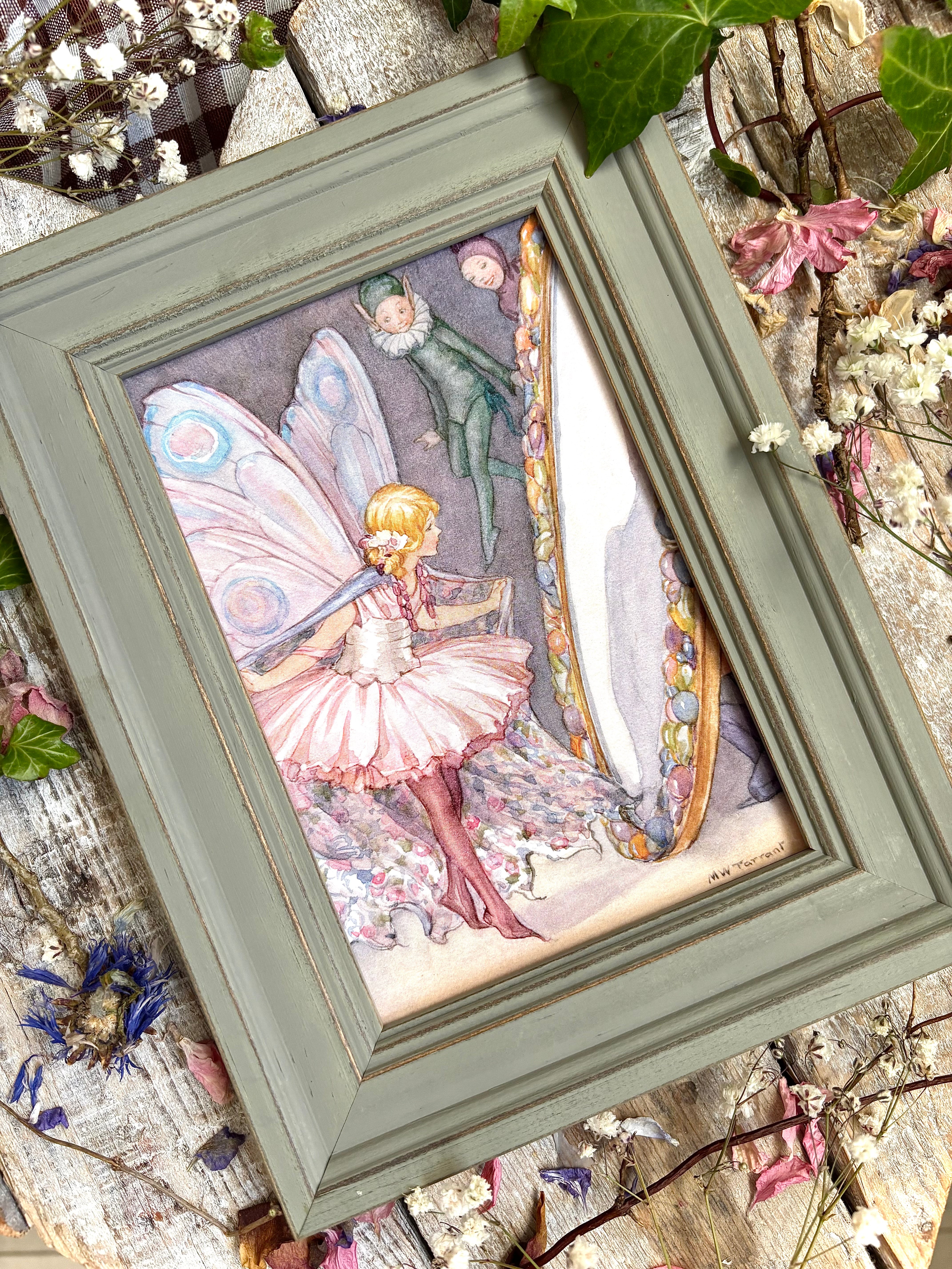 Looking Glass by Margaret Tarrant, 6x4" Framed Postcard