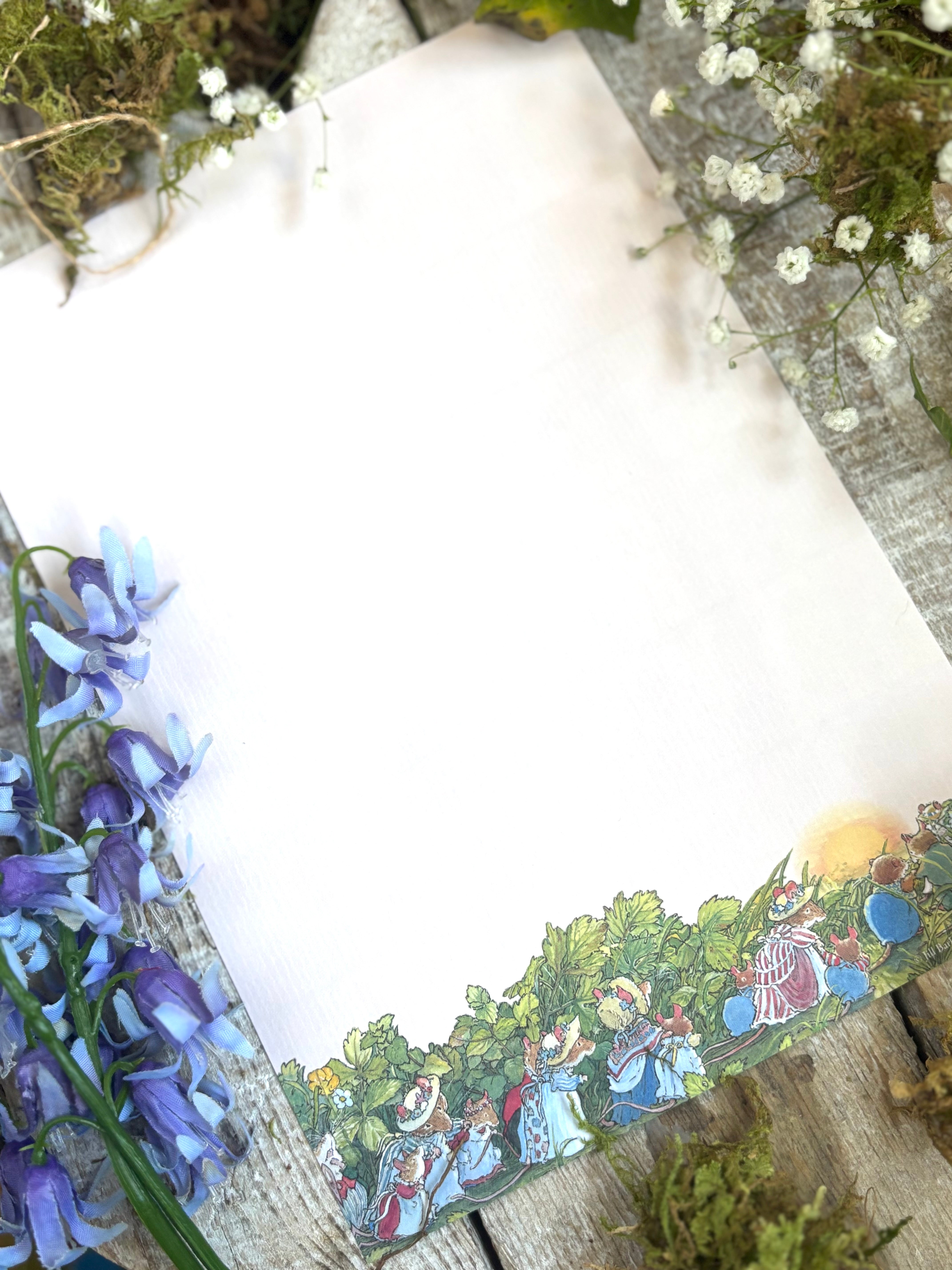 Brambly Hedge - Writing Set - Sunset In The Meadow
