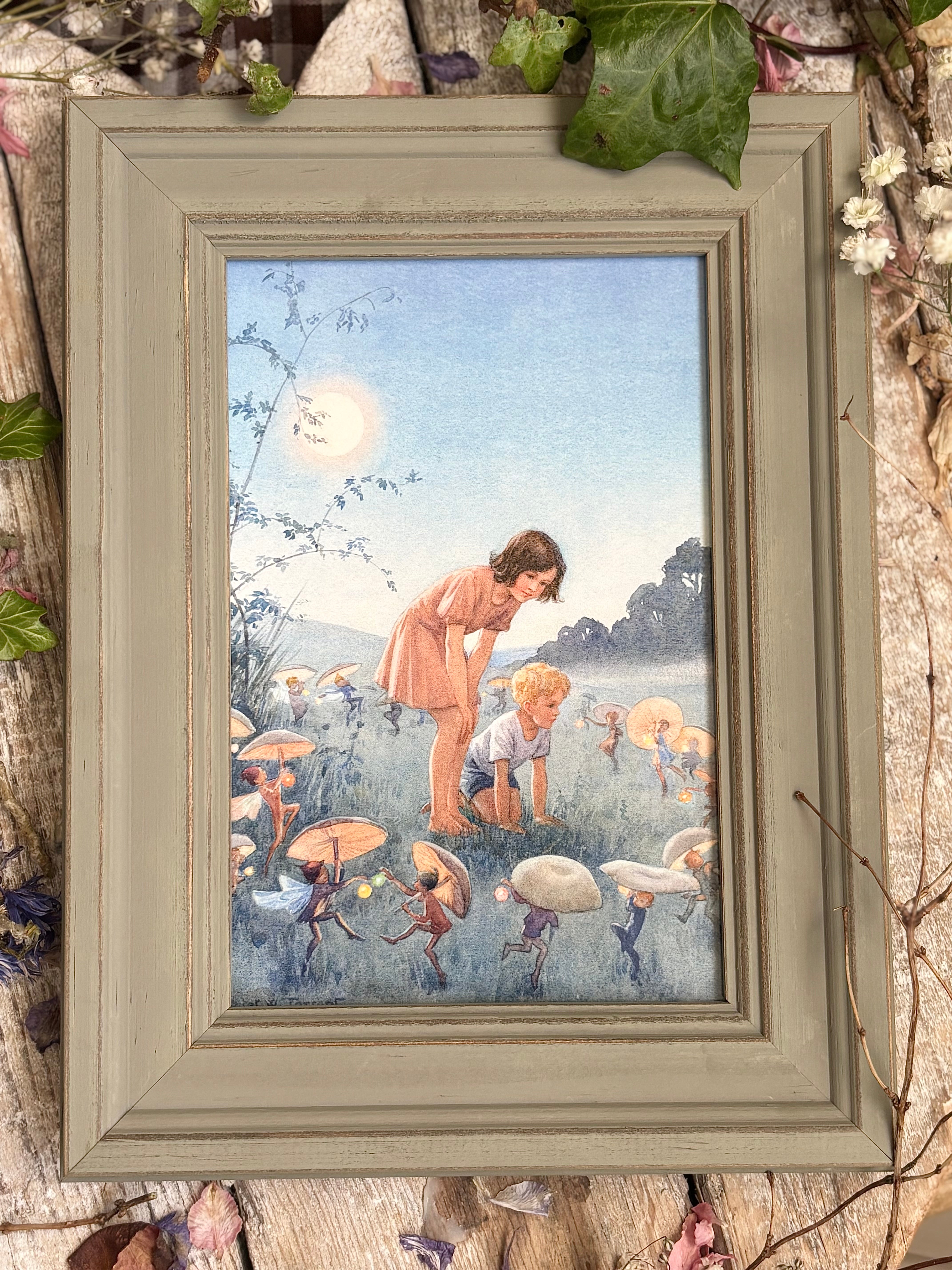 Midsummer Night by Margaret Tarrant, 6x4" Framed Postcard