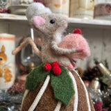 Little Mouse Christmas Bakery - Felt Mouse on Christmas Pudding