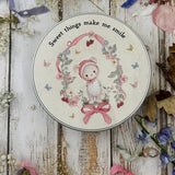 Cute Tin - Sweet Things Make Me Smile