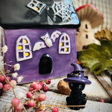 Cute Little Light-Up Haunted House