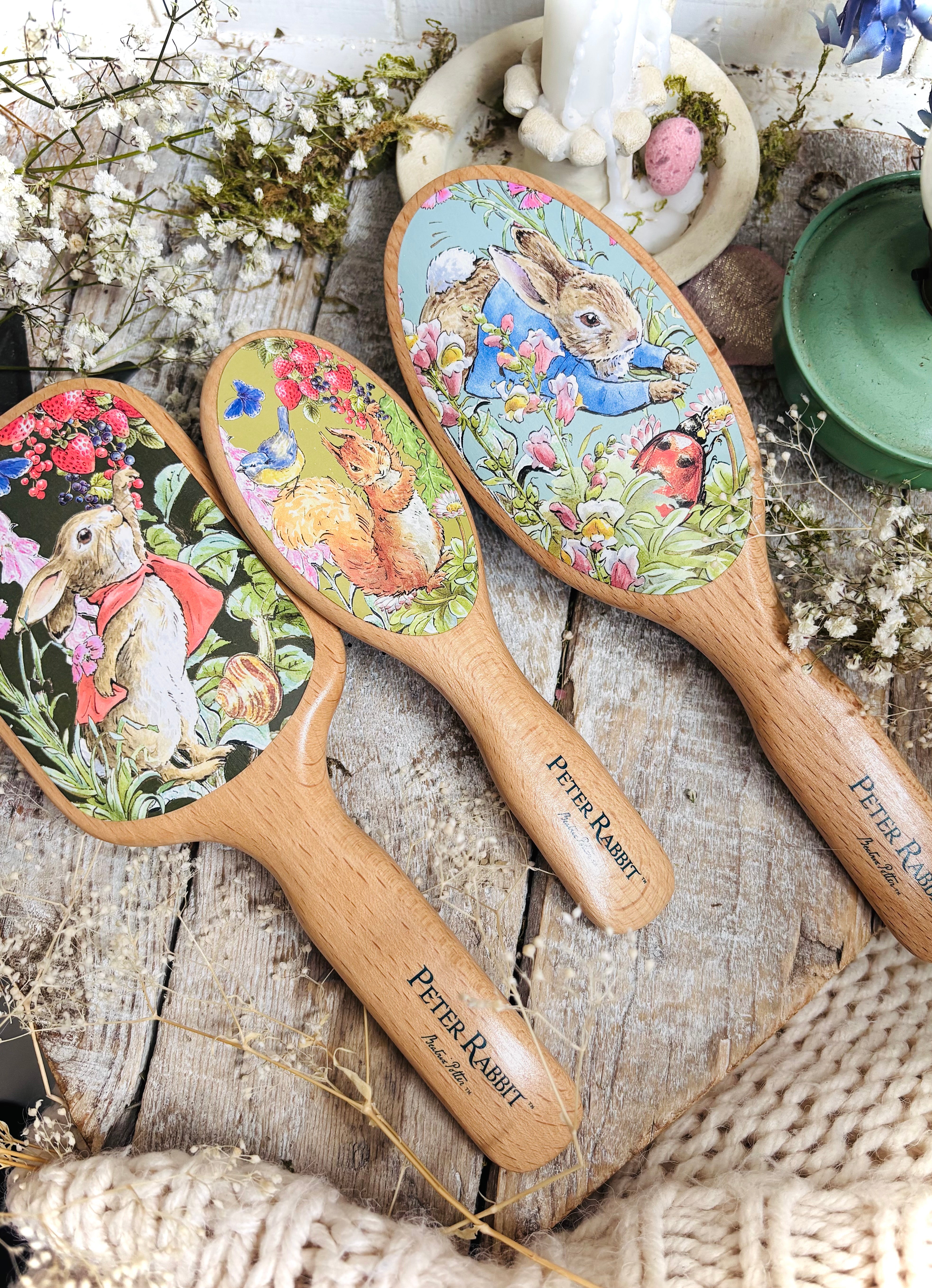 Brush Rabbbit Peter Rabbit Flopsy™ Fine Quill Paddle Brush – Ava Loves Rosie